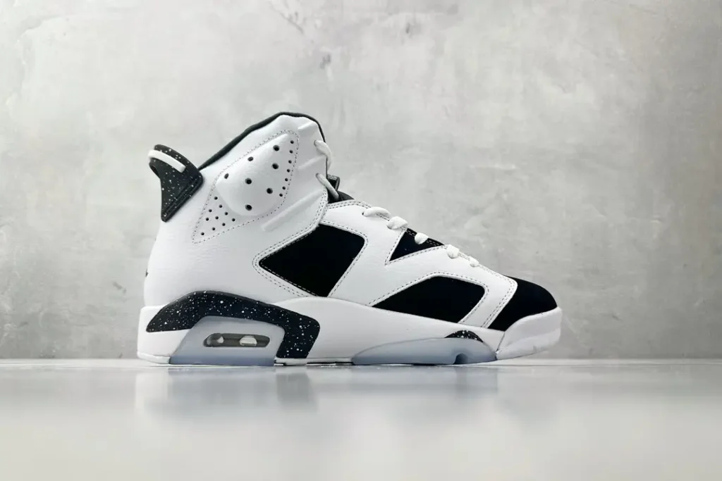 Nike Jordan 6 Retro 384664-052 white black sail leather synthetic sneakers with speckled accents