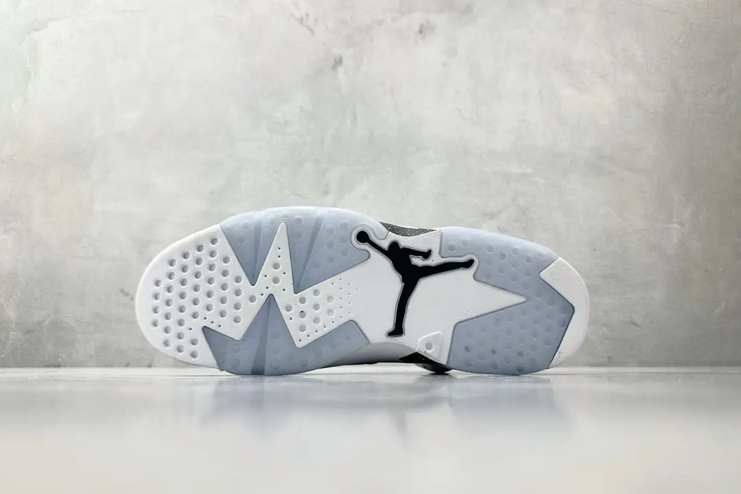 Nike Jordan 6 Retro CT8529-063 black/white-grey rubber sole basketball sneakers