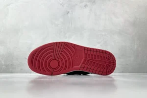 Nike Air Jordan 1 High OG Court Purple black purple leather sneakers bottom sole view