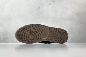 Nike Jordan 1 Retro High OG black and brown rubber outsole leather sneakers with classic tread pattern