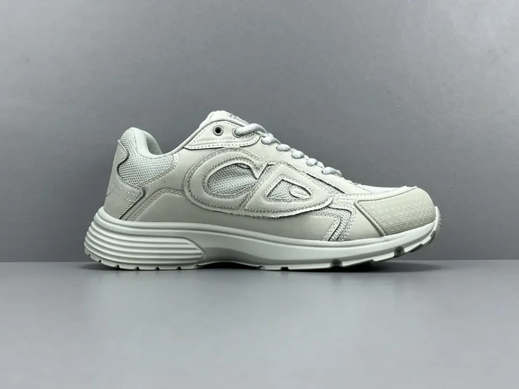 Champion 93Eighteen white grey mesh and leather sneakers with cushioned sole and embroidered logo