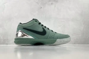 Nike Air Zoom Generation green black metallic leather sneakers