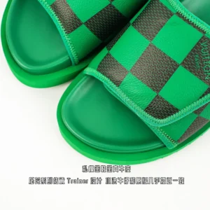 Louis Vuitton Trainer green black checkerboard leather slide sandals with stitched trim