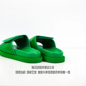 Adidas Adilette Slides Bright Green Synthetic Material Comfortable Footbed Open Toe Sandals