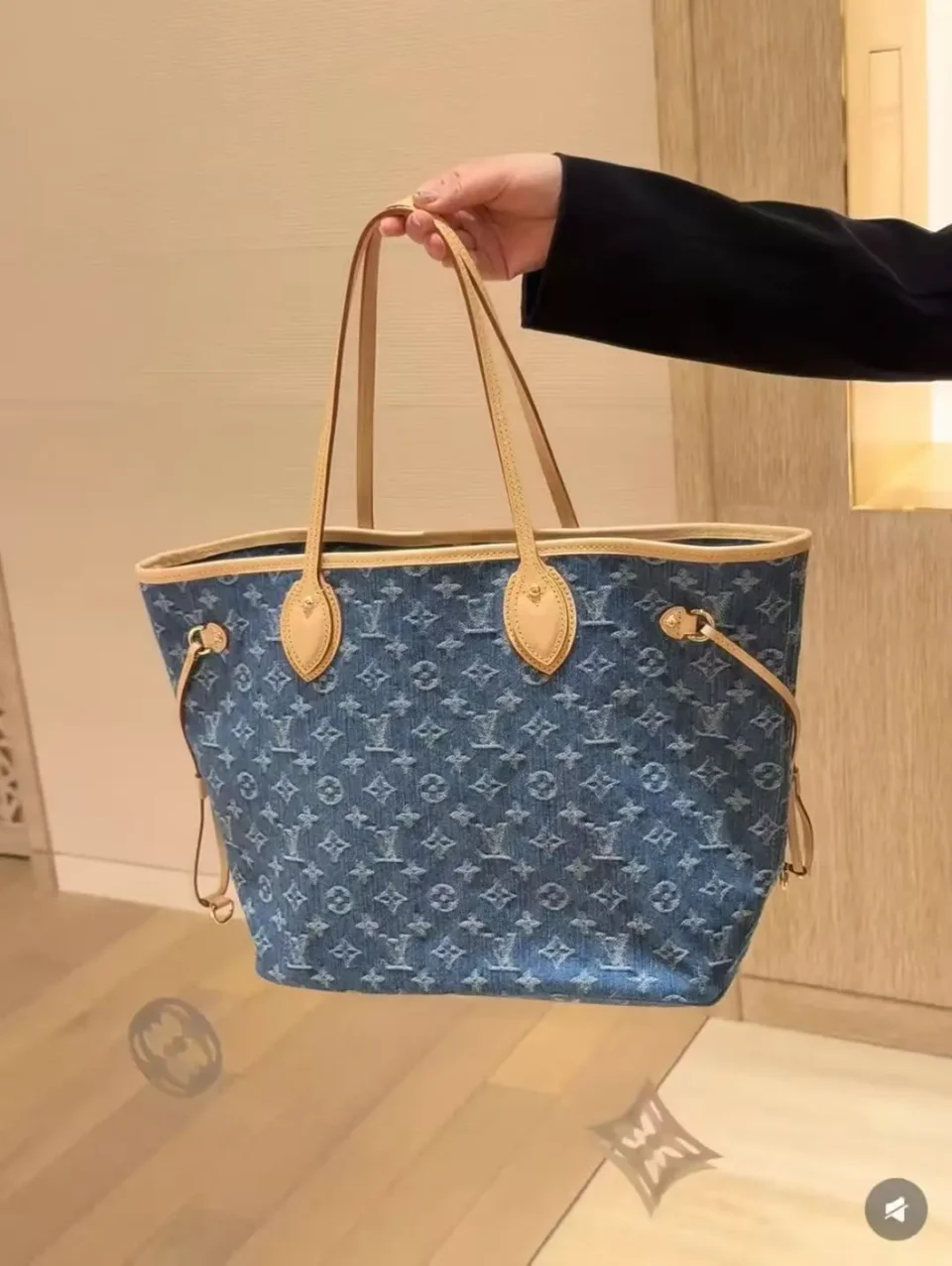 Louis Vuitton Neverfull MM blue monogram denim tote bag tan leather handles