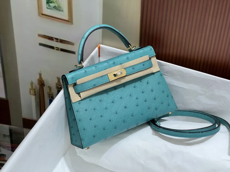Hermes Kelly 25 bag turquoise ostrich leather gold hardware with shoulder strap