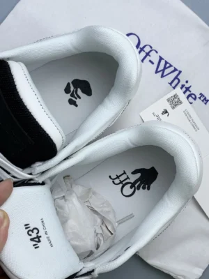 Off-White 43 sneakers white black textile leather detailing