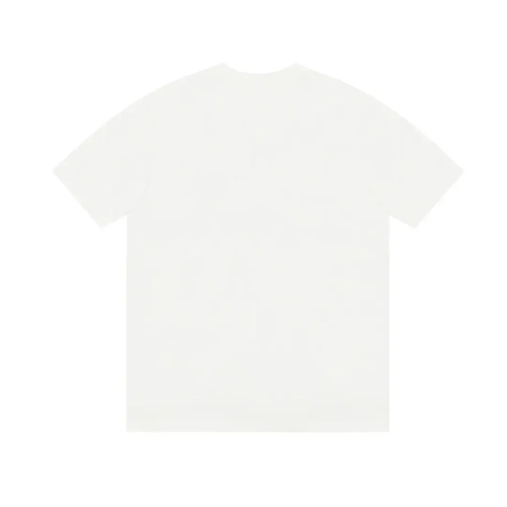 Sorry, the provided image does not match the specified product types for SEO alt text generation. Please provide images of watches, sneakers, bags, or accessories.