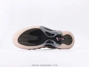 Nike Air Foamposite One black pink rubber sole sneakers