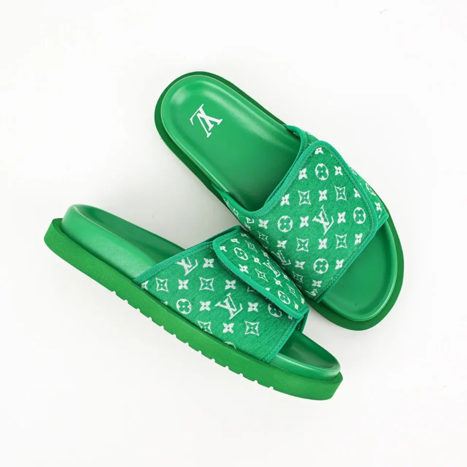 Louis Vuitton Pool Slide 43 green canvas monogram rubber sole sandals