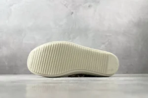 Converse Chuck Taylor All Star black white rubber sole sneakers rubber outsole tread pattern