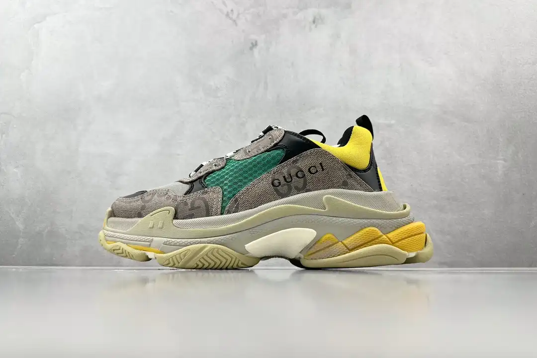 GUCCI x Balenciaga Balenciaga Triple S Card