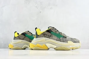 Gucci Rhyton sneaker beige green yellow canvas leather sneakers with Gucci logo print