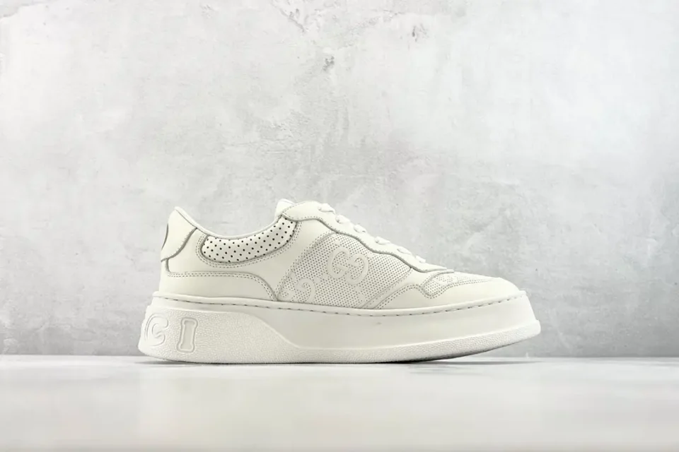 Gucci Sneakers Off The Grid white perforated leather sustainable sneakers