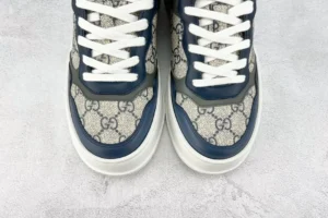 Gucci Screener sneakers beige navy blue GG canvas leather material with white laces
