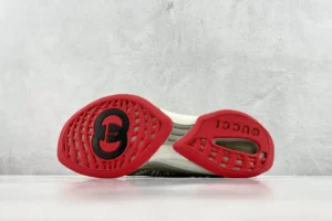 Gucci sneaker sole red black rubber outsole detailed grip pattern footwear