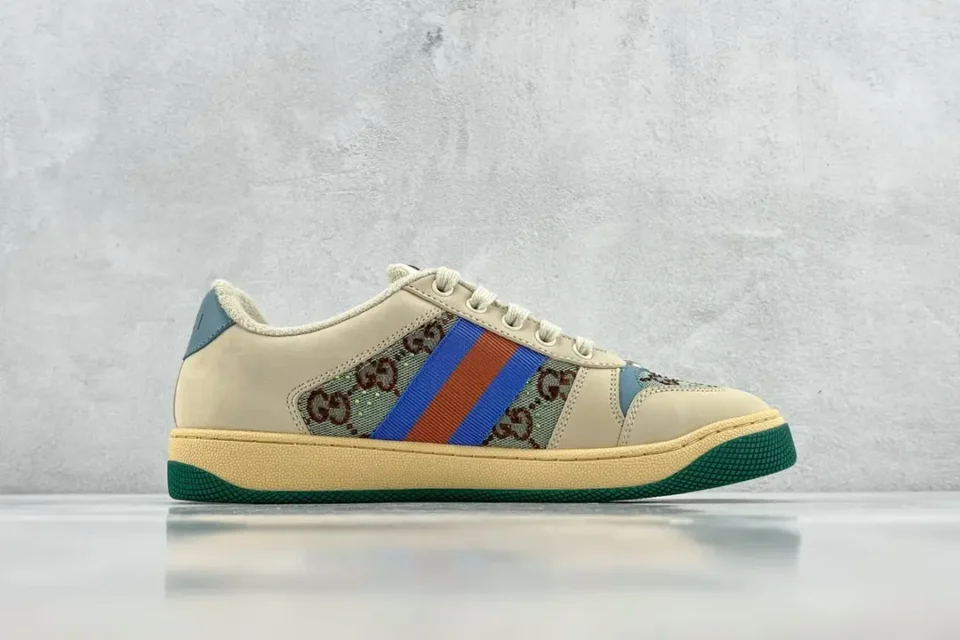 Gucci Screener GG beige blue red canvas leather sneakers with green rubber sole