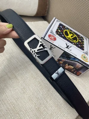 LV belt featuring a 24K pure steel buckle, displayed alongside branded packaging, emphasizing luxury and quality craftsmanship.