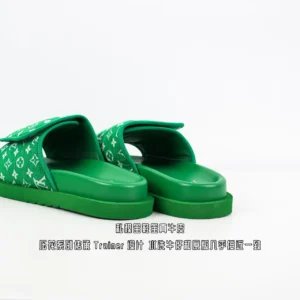 Louis Vuitton Trainer slides green monogram canvas leather casual sandals with textured sole