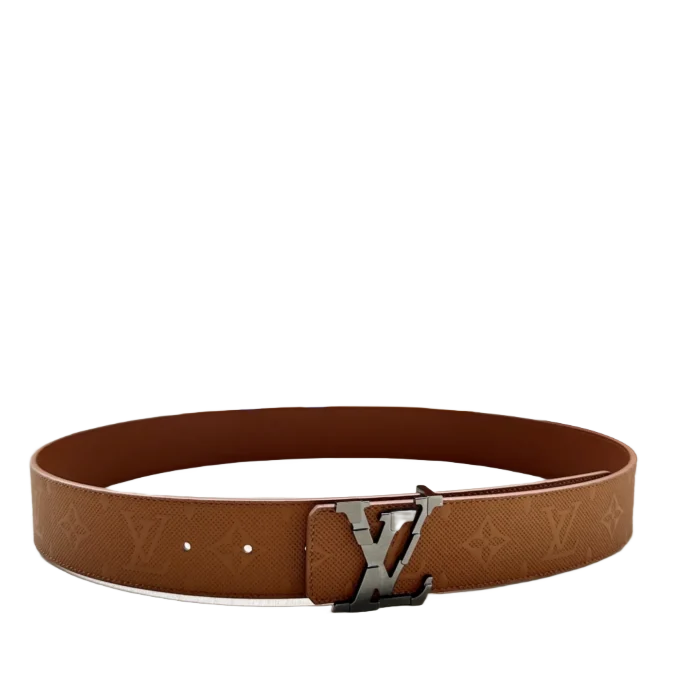 4.0-wide LV Shadow belt with Monogram, brown color, featuring iconic LV logo buckle, showcasing luxury fashion accessory for stylish outfits.