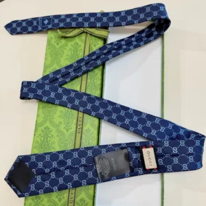 Gucci silk tie blue GG pattern premium fabric designer men's accessory luxury gift box
