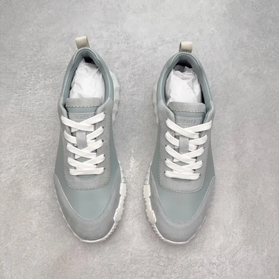 Herm&egrave;s Sneaker Low Top grey blue suede leather sneakers with white soles and laces