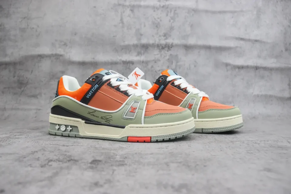 Louis Vuitton LV Trainer sneaker orange green black white leather low-top shoes