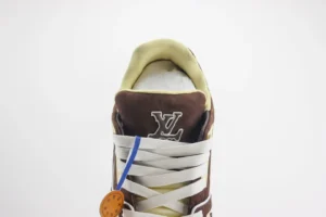 Louis Vuitton Trainer Sneaker 1A98J1 brown cream suede canvas leather sneaker