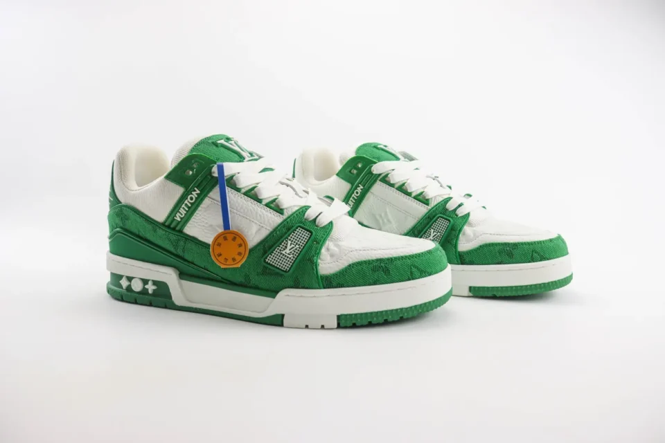Louis Vuitton LV Trainer Sneaker 1A8U13 white green canvas leather low-top shoes