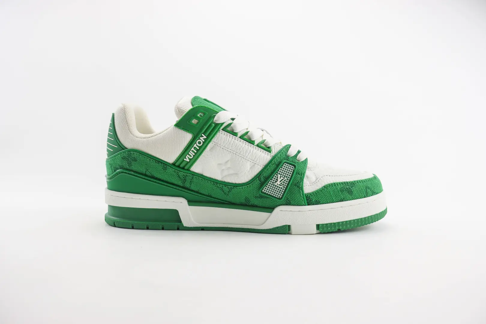 Louis Vuitton Trainer Sneaker green white monogram canvas leather low-top shoes