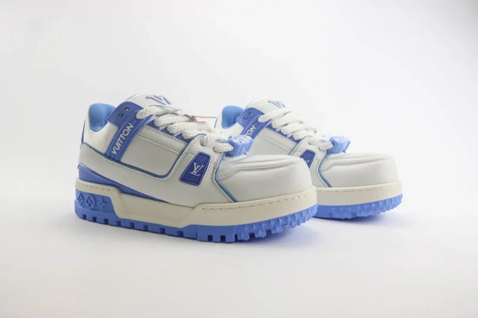 Louis Vuitton LV Trainer Sneaker 1A8VJI white blue calf leather and mesh material