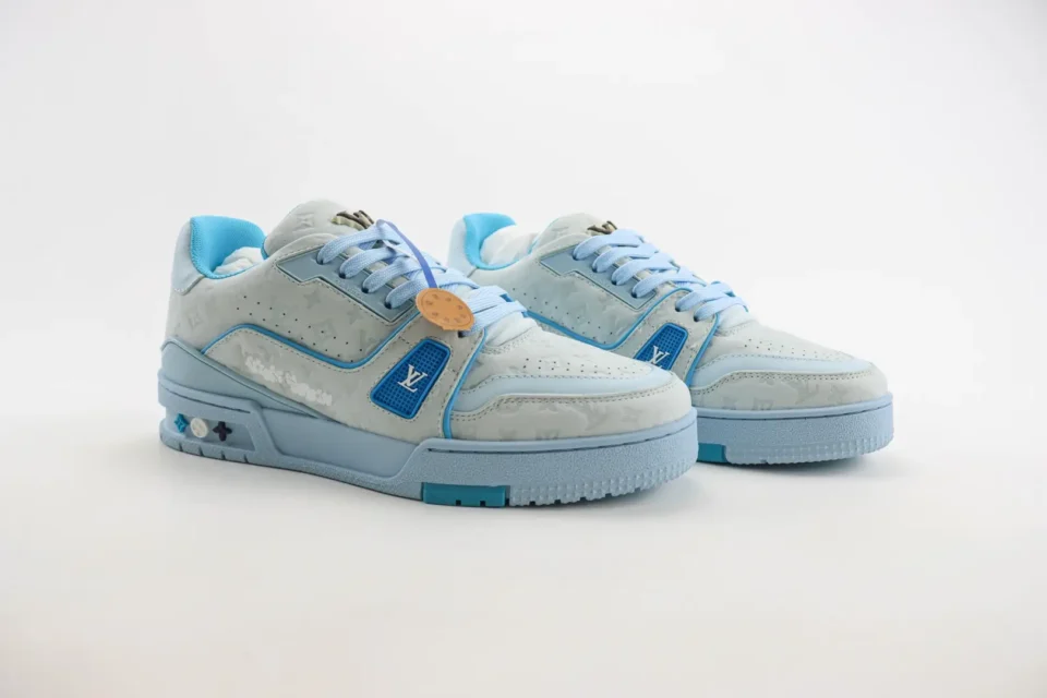 Louis Vuitton LV Trainer Sneaker white blue leather with monogram embossed pattern and rubber sole
