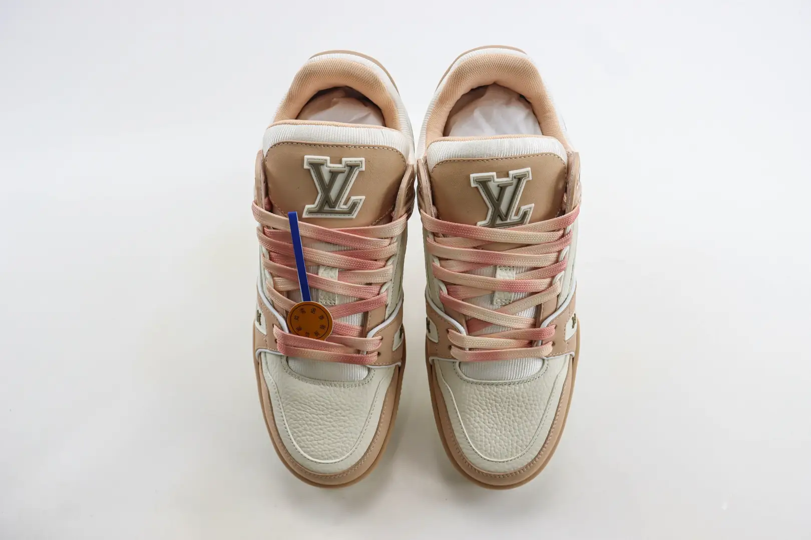 Louis Vuitton LV Trainer Sneaker beige white leather and mesh sneakers