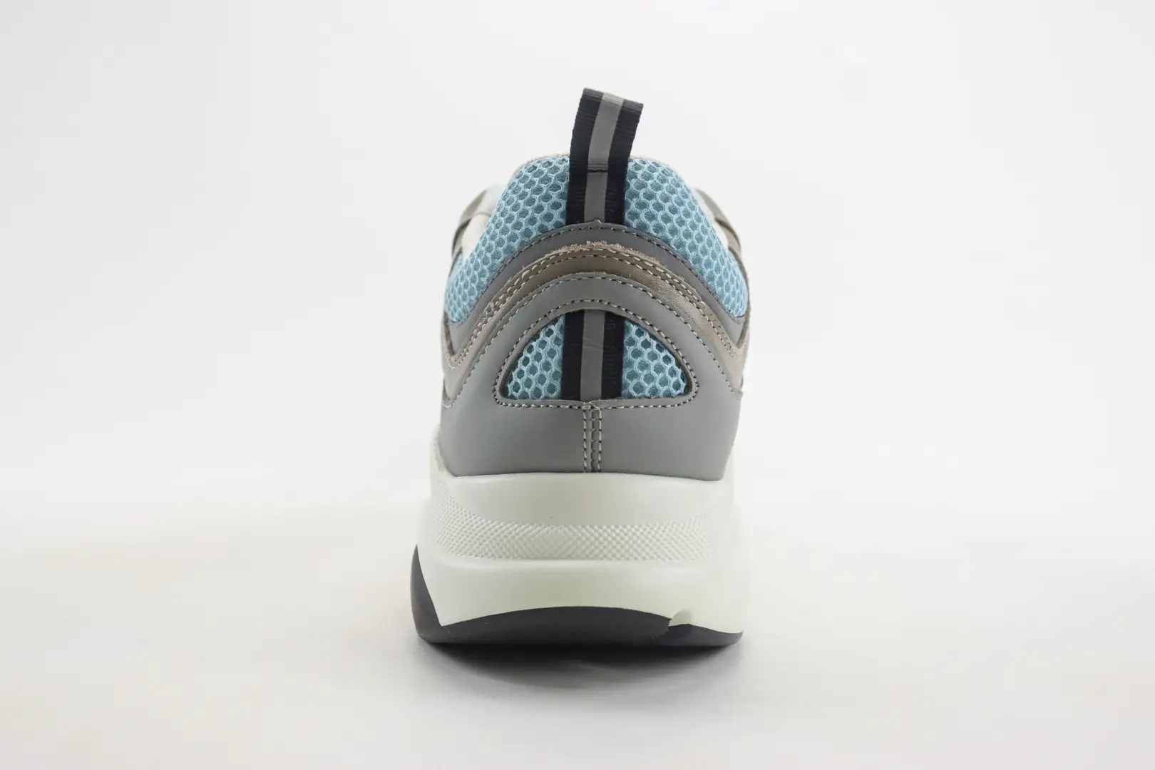 Nike ZoomX Vista Grind sneakers CT2630-001 light blue grey leather mesh breathable design