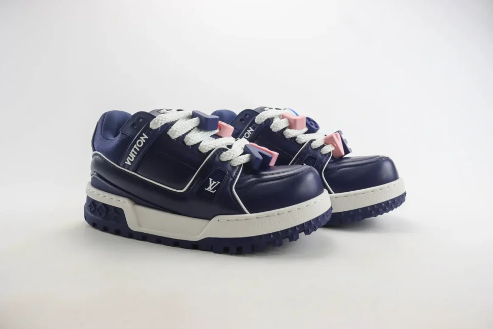 Louis Vuitton LV Trainer sneaker navy blue pink white leather low-top sneakers