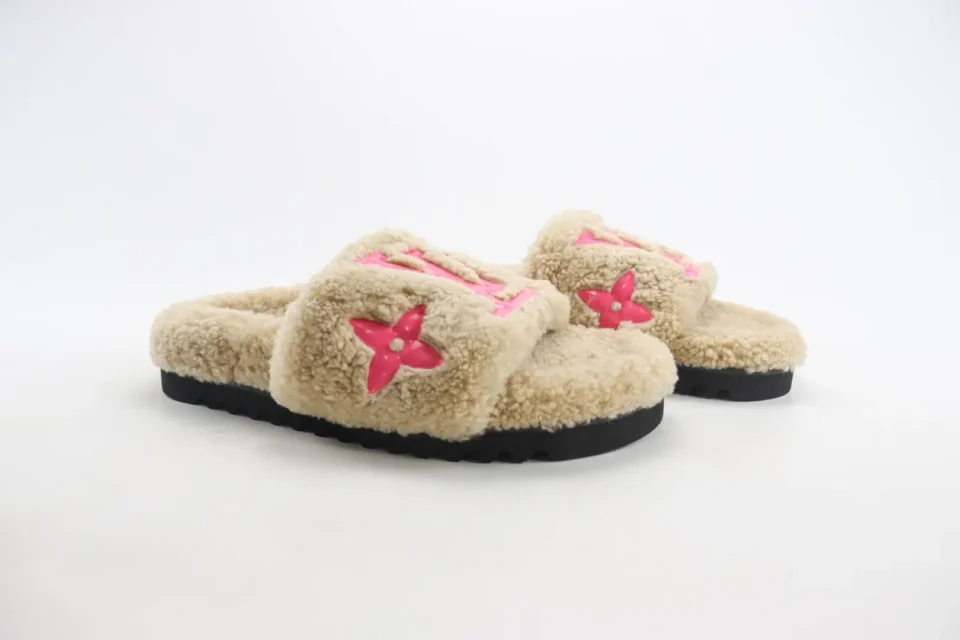 Louis Vuitton Fluff It Slide sandals beige shearling pink monogram rubber sole slippers