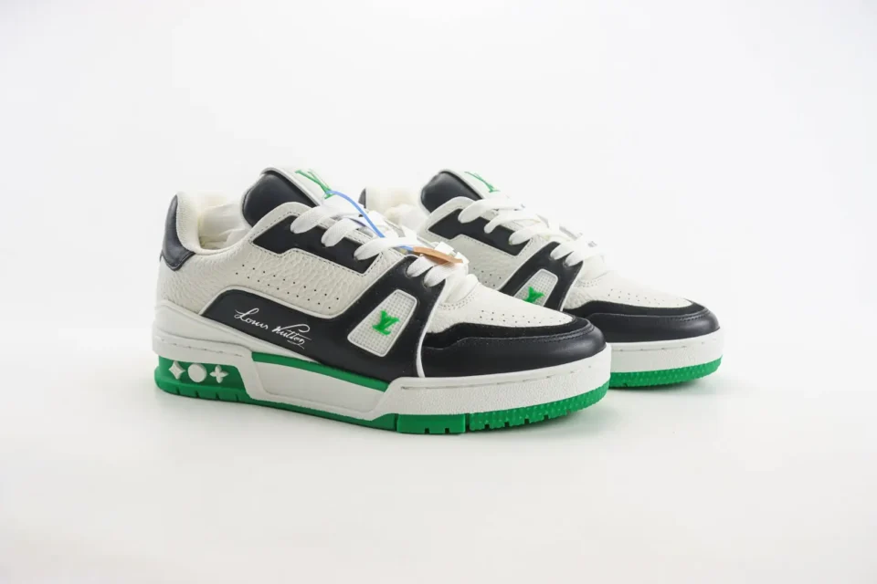 Louis Vuitton LV Trainer Sneaker green white black leather sneakers with signature logo detailing