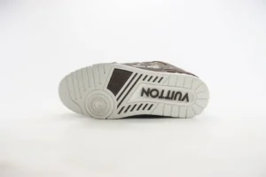 Louis Vuitton Trainer limited edition low-cut casual board shoes, featuring a detailed outsole design and logo, showcased on a clean white background.
