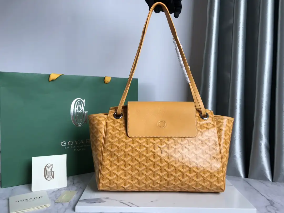 Goyard's All-New Rouette Unwavering