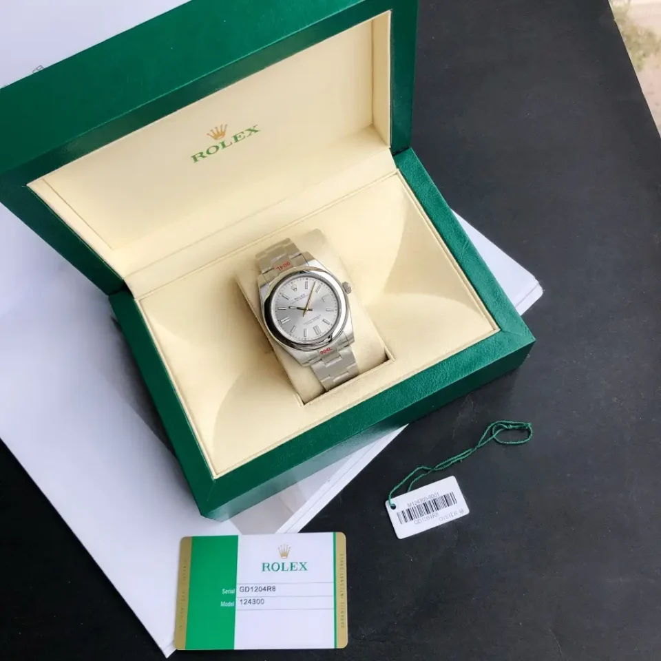 Rolex Oyster Perpetual 124300 silver dial stainless steel bezel stainless steel watch