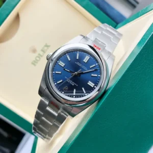 Rolex Oyster Perpetual 124300 blue dial polished stainless steel bezel stainless steel watch