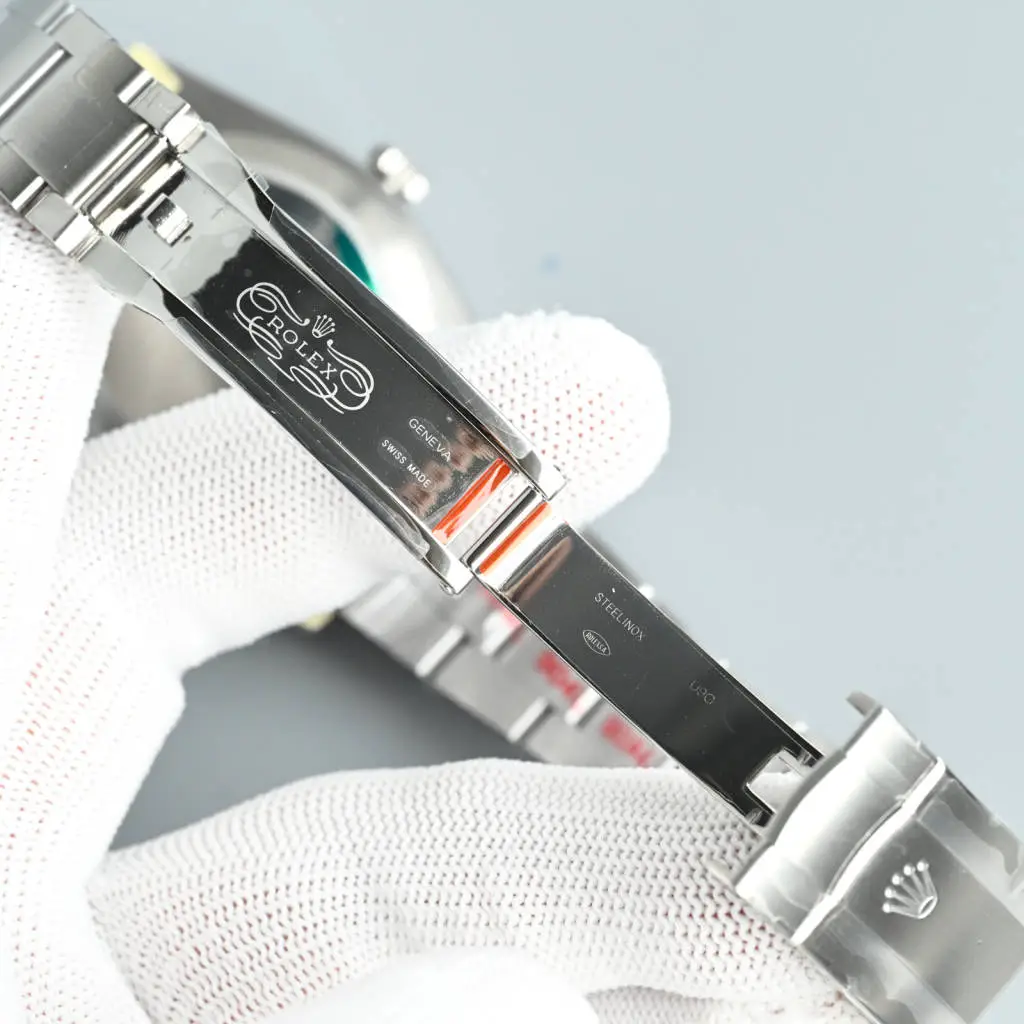 Rolex Submariner 116610LN black dial ceramic bezel stainless steel watch clasp with engraved logo and markings