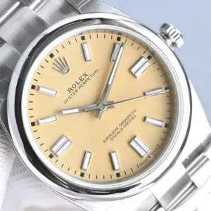 Rolex Oyster Perpetual 124300 cream dial stainless steel bezel stainless steel watch