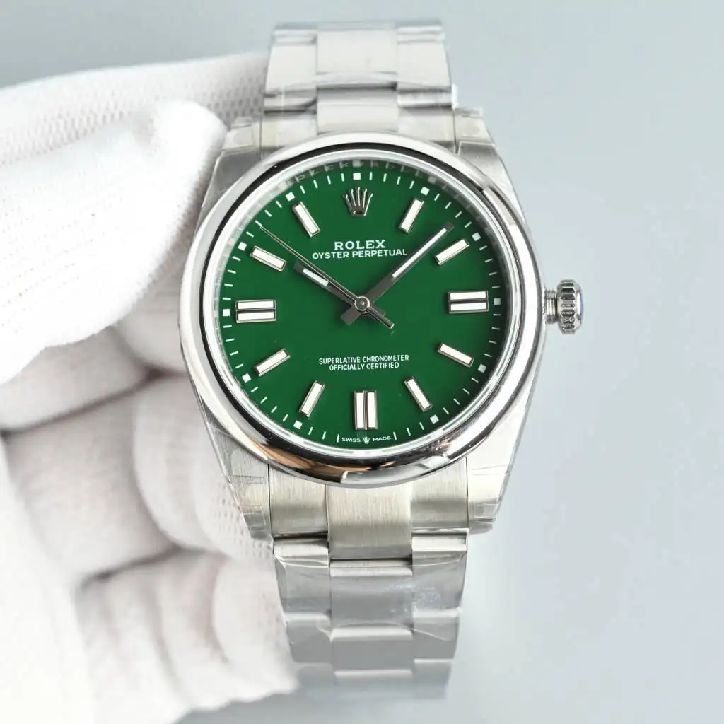Rolex Oyster Perpetual 41 Green Dial Clean Factory 124300-0005