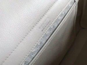 Goyard tote bag light gray leather interior with signature printed fabric lining