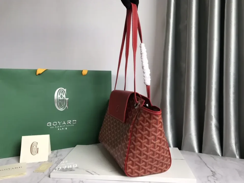 Goyard Saint Louis GM tote bag red chevron coated canvas leather trim medium size
