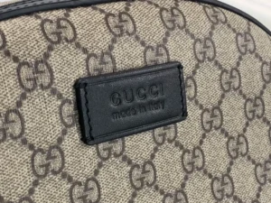 Gucci GG Supreme canvas bag beige ebony coated canvas with black leather logo patch made in Italy