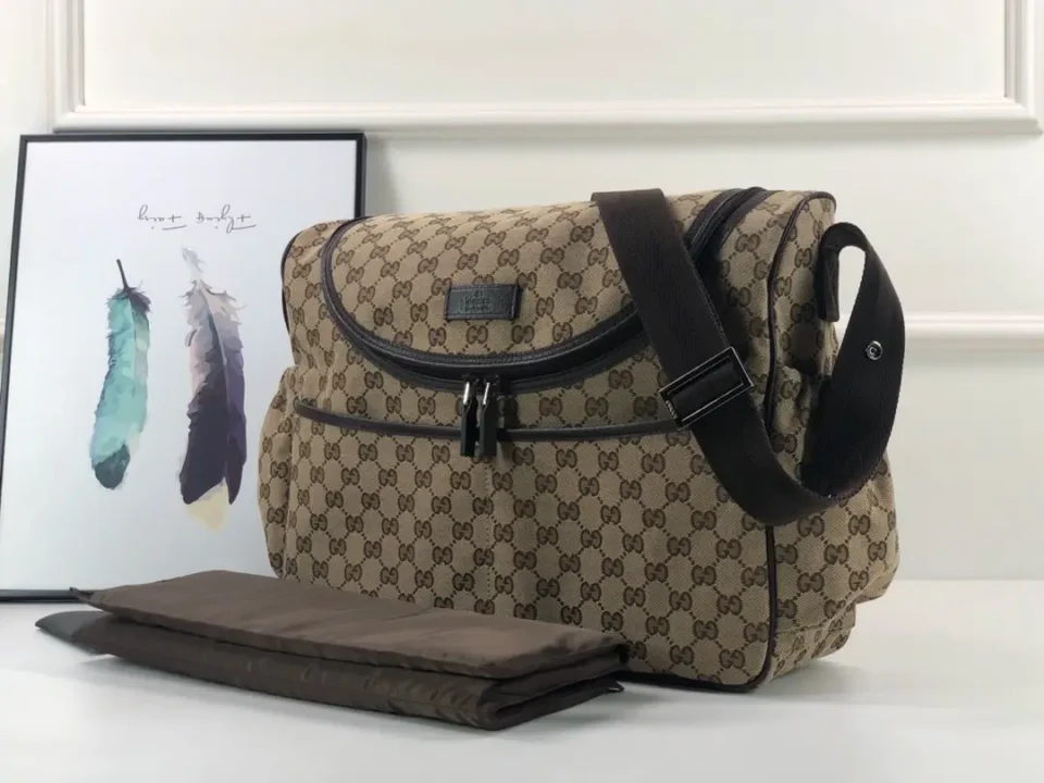 Gucci diaper bag medium beige brown GG canvas messenger bag with adjustable shoulder strap