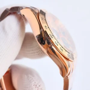 Rolex Daytona 116505 rose gold case champagne dial tachymeter bezel luxury watch