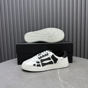 Axel Arigato Clean 90 sneakers white black leather textile material low-top